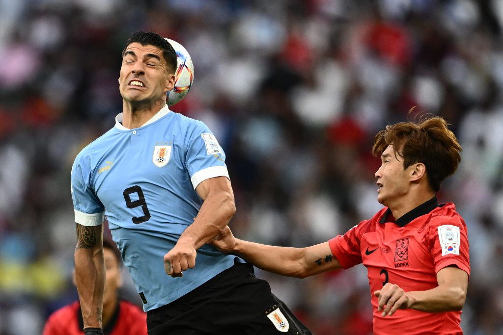 Uruguai de Luis Suárez enfrentou a Coreia na estreia na Copa
