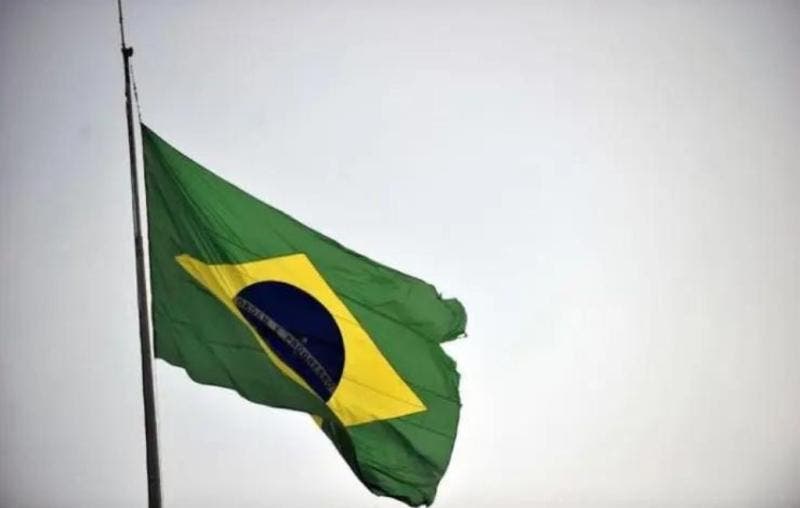 coluna-natalino-uggioni-brasil
