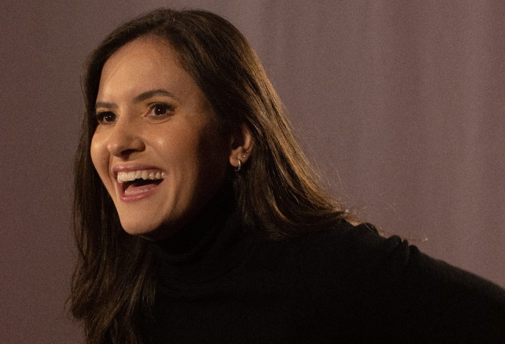 Bruna Nogueira lança EP Primeiro dia 11 de novembro.
