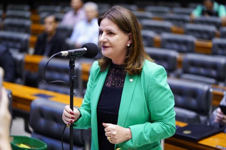 Deputada é nome forte no radar para o futuro governo