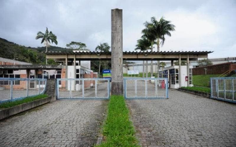 Fachada da Metalúrgica Duque no período de recuperação judicial