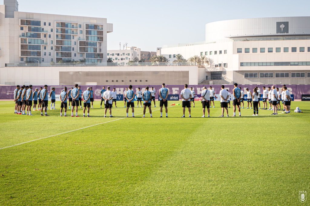 Time fez um minuto de silêncio no treino desta sexta (18)