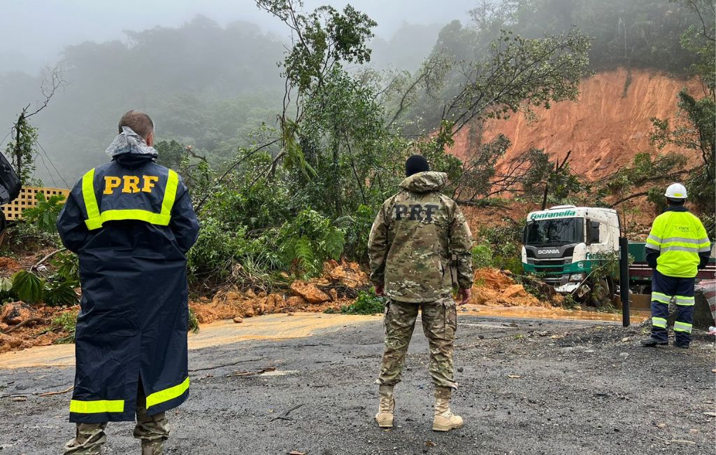 Deslizamento de terra