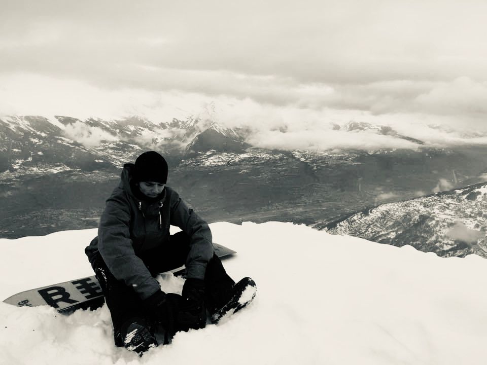 Nicholas Sirotsky tinha 22 anos e tinha acabado de ser formar em Ciência Política e Sociologia na Inglaterra