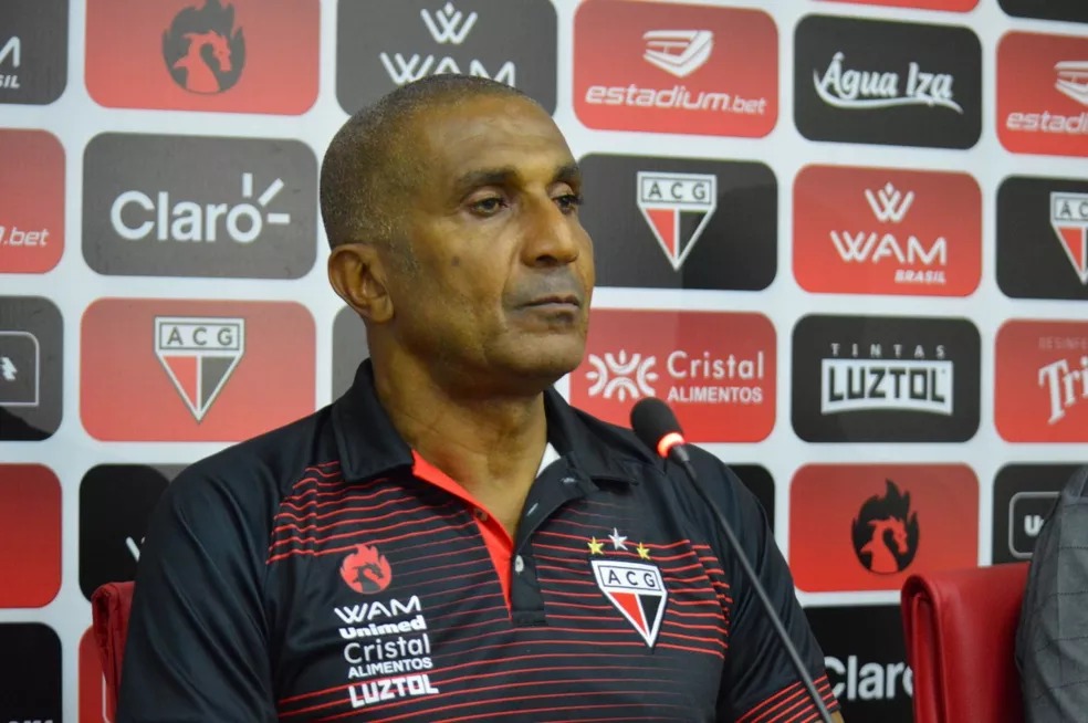 Cristóvão Borges, técnico do Atlético-GO