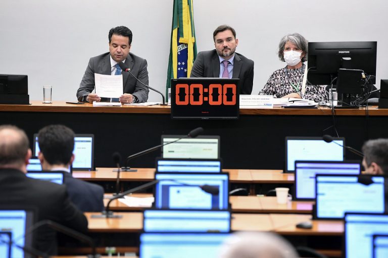 Comissão aprova regras que flexibilizam a execução das despesas orçamentárias em 2022