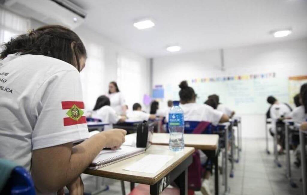 escolas estaduais sc