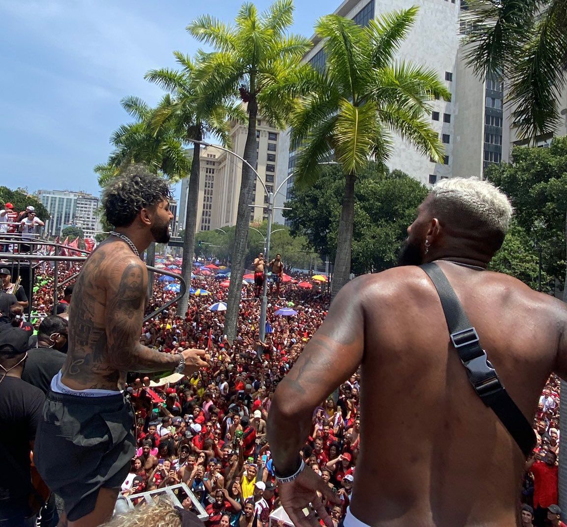 Gabigol na festa do título do Flamengo