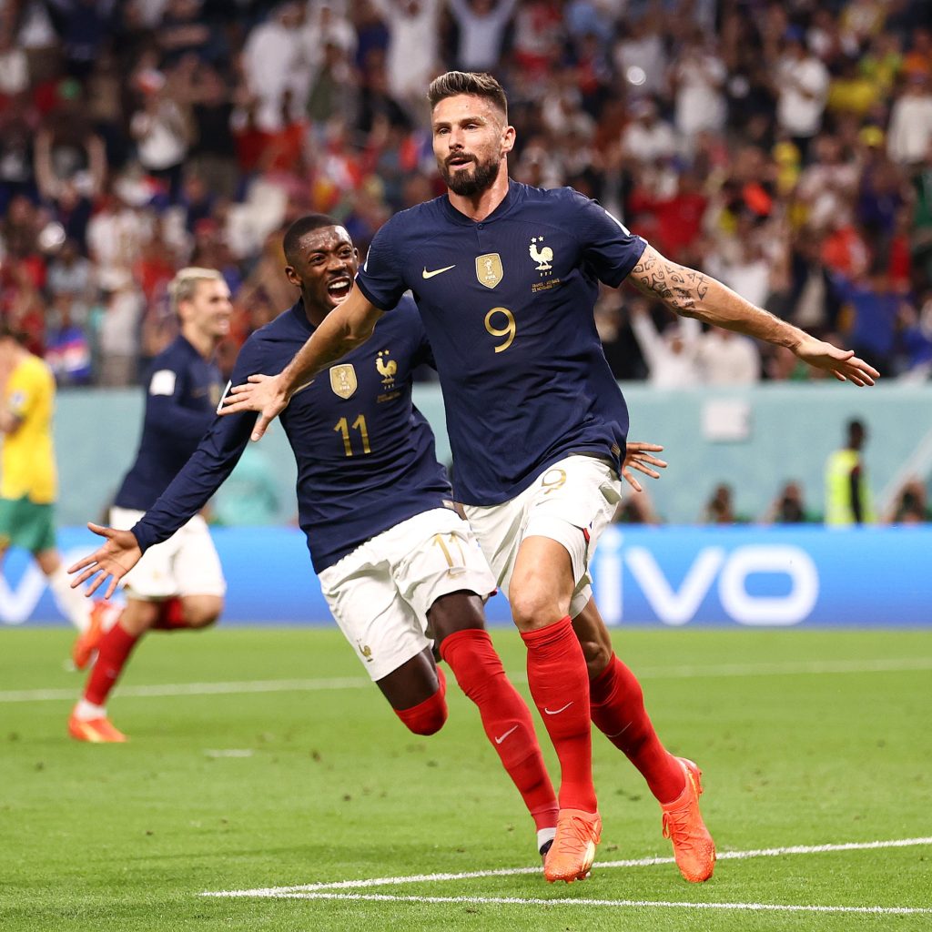 Giroud comemora gol pela França contra a Austrália
