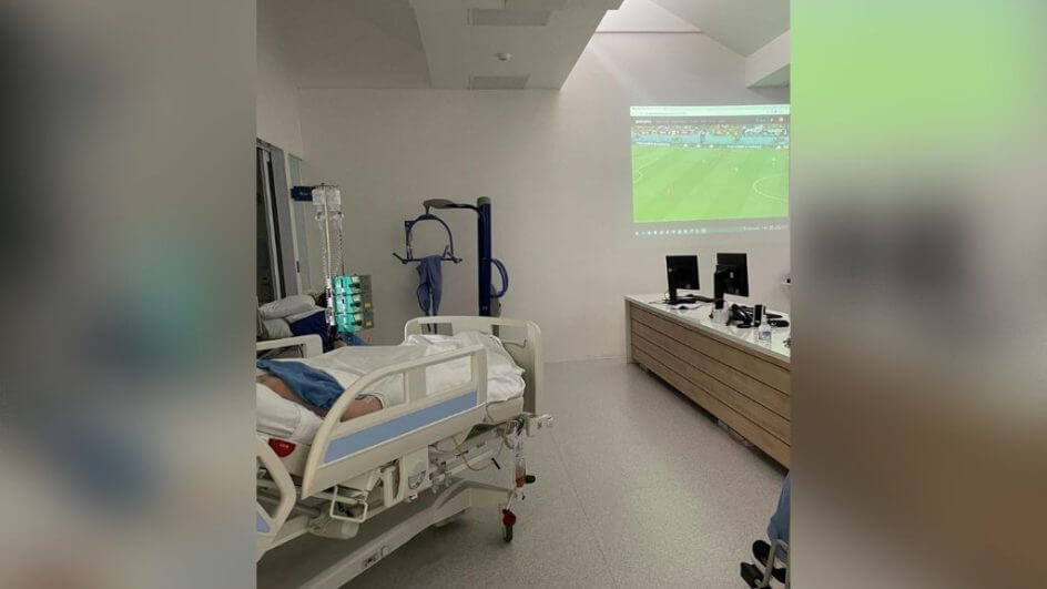 internados assistem jogo