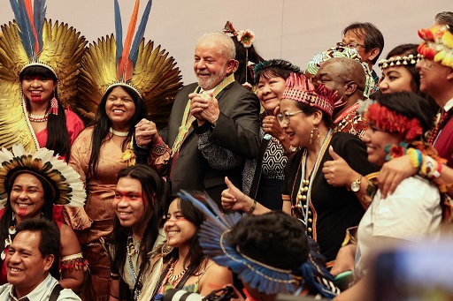 Lula em encontro com povos indígenas de todo o mundo