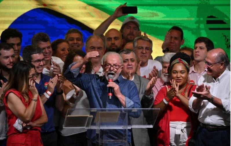 Lula foi eleito presidente em 30 de outubro