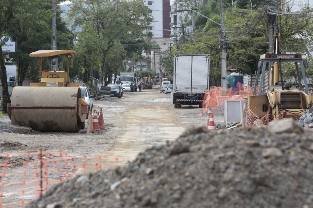 obras do rio mathias em joinville