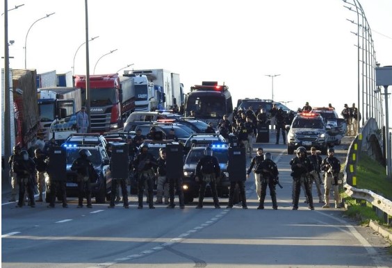 PRF atua em bloqueio