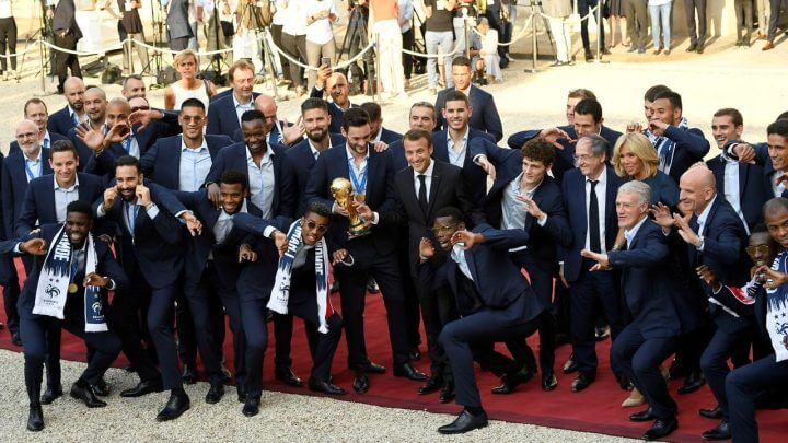 Time da França campeão em 2018 (Foto: Lionel Bonaventure/AFP)