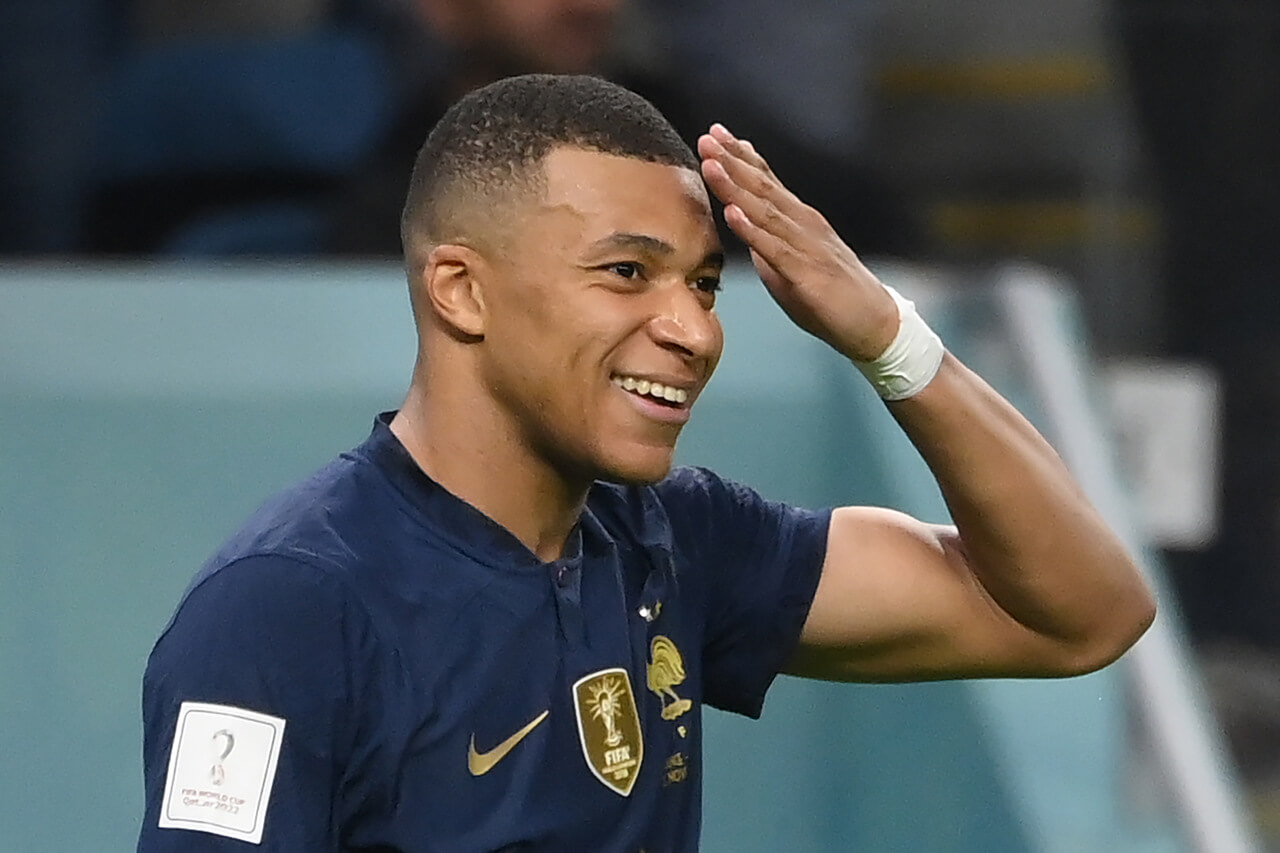 Mbappé tem cinco gols na Copa do Mundo (Foto: Franck Fife/AFP)
