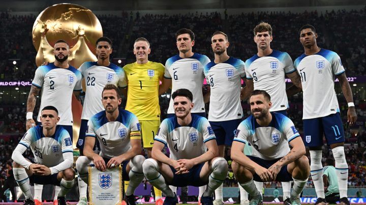 Seleção inglessa ultrapassa os 100 gols em copas (Foto: Paul Ellis/AFP)