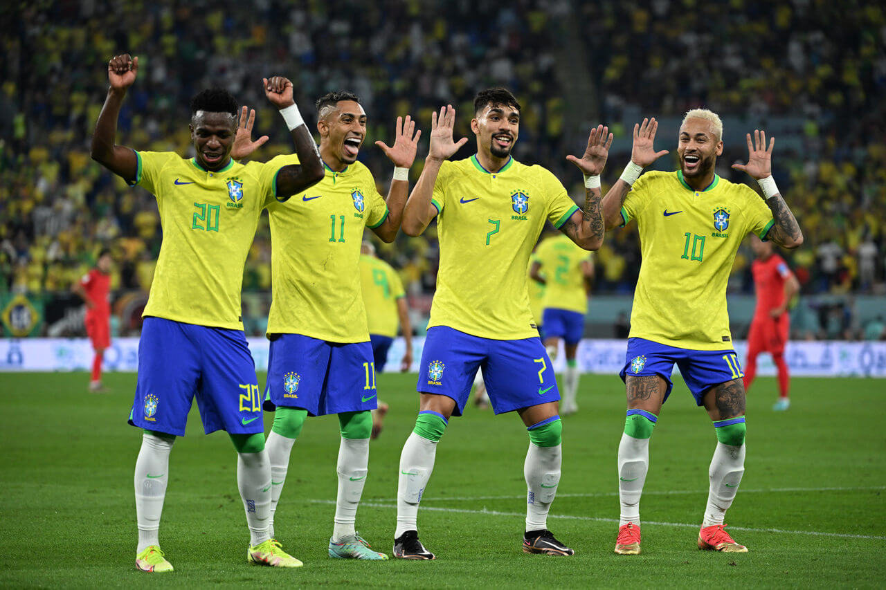 Jogadores da seleção brasileira na Copa (Foto: Pablo Porciuncula/AFP)