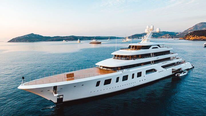 Aquarius-feadship-Photo-Charl-van-Rooy-SuperYacht-Times-boat-shopping