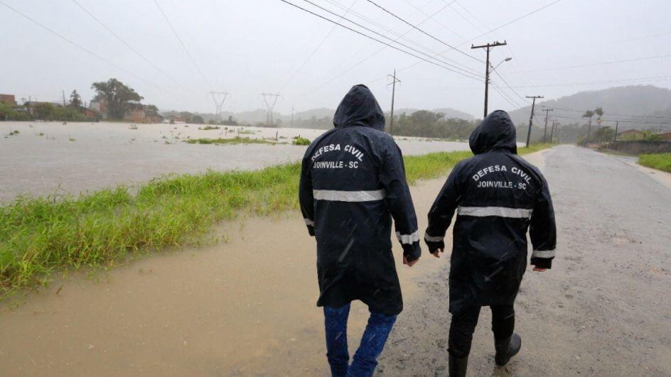 Por causa das chuvas, com alagamentos, Joinville decretou estado de emergência