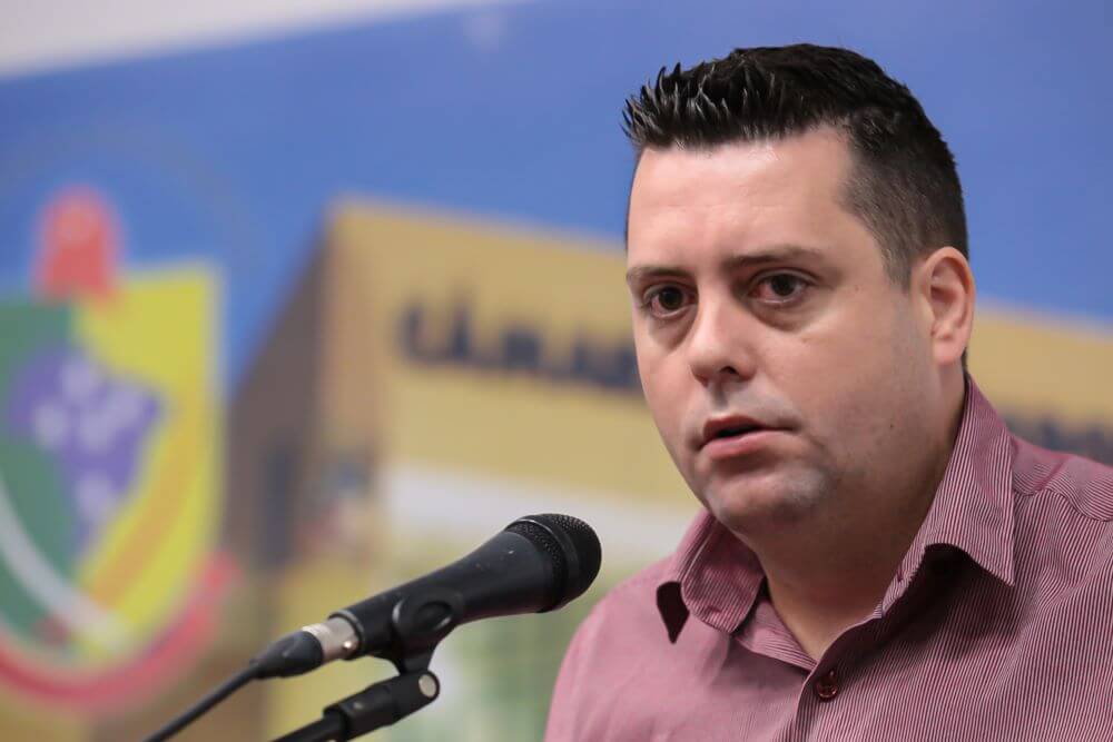 Acordo prevê eleição de Diego Machado como presidente da Câmara de Joinville