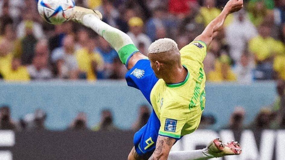 Gol de Richarlison contra a Sérvia