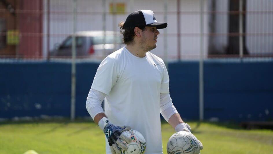 Guilherme Colomé, preparador de goleiros e torcedor apaixonado por futebol