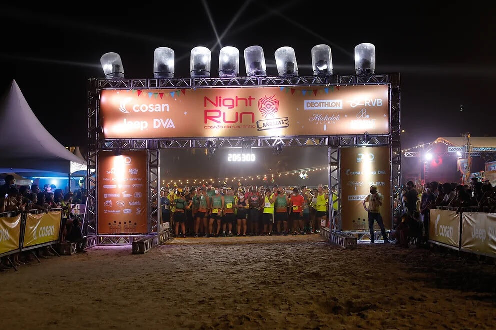 Maior corrida noturna do Sul do Brasil, a Night Run Costão do Santinho será no dia 11 de fevereiro.
