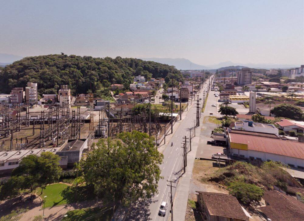 Prefeitura de Joinville tem planos para ampliar o trecho ainda sem duplicação na avenida Santos Dumont