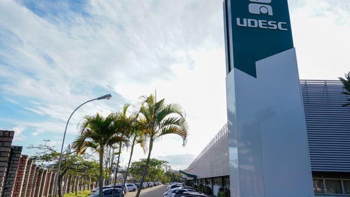 Com quase 60 anos de existência, a Udesc é uma instituição que sempre contribuiu muito para o desenvolvimento de Santa Catarina em inúmeras áreas