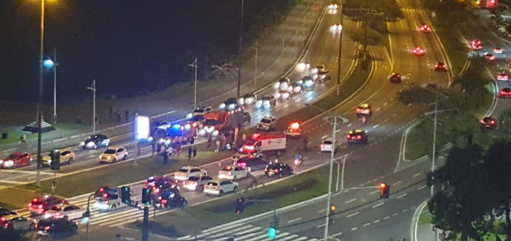 Acidente na Beira-Mar Norte, em Florianópolis