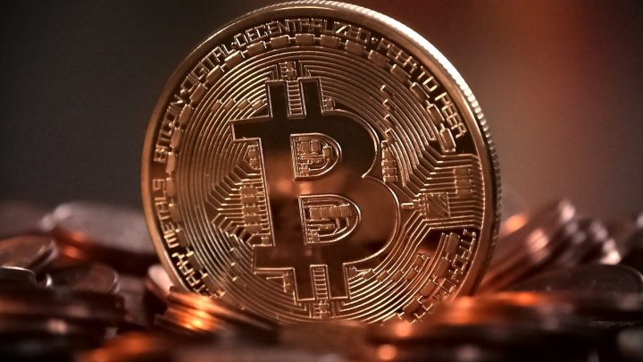 Bitcoin é a criptomoeda mais conhecida
