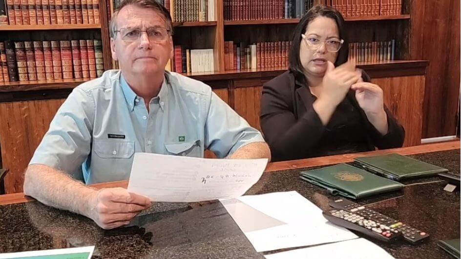 bolsonaro faz pronunciamento