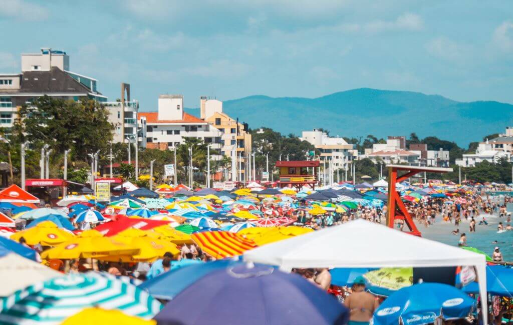Praia de Canasvieiras - Florianópolis