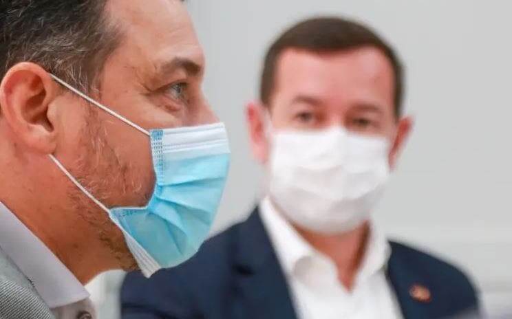 Moisés e Eron Giordani