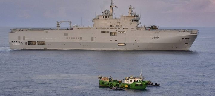 Porta-aviões francês interceptou barco brasileiro carregado com cocaína