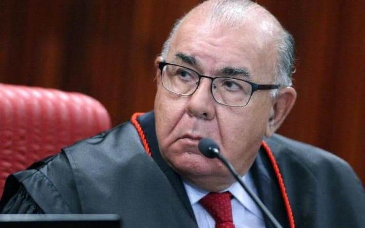 Jorge Mussi faz parte do STJ