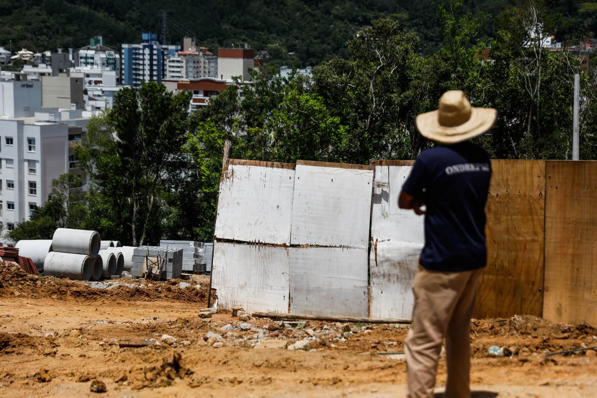 Condomínio de luxo no Córrego Grande (Tiago Ghizoni, Diário Catarinense)
