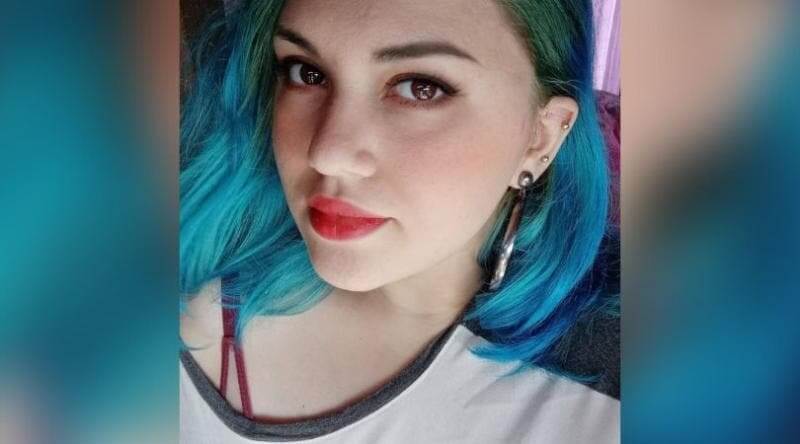 Géssica tinha 21 anos quando foi brutalmente assassinada (Foto: Facebook / Reprodução)