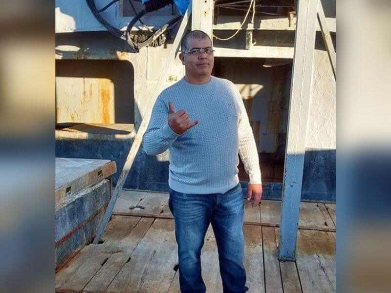 Pescador tinha 52 anos e morreu no local