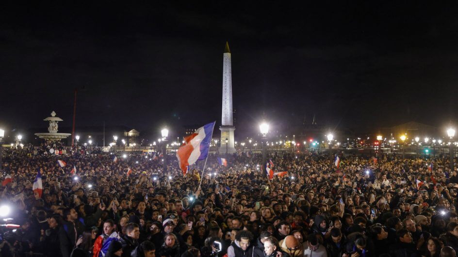 seleção da França chega ao país depois da Copa
