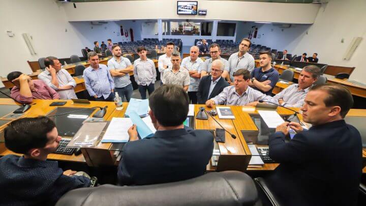 Emenda foi aprovado na sessão de terça-feira da Câmara de Joinville
