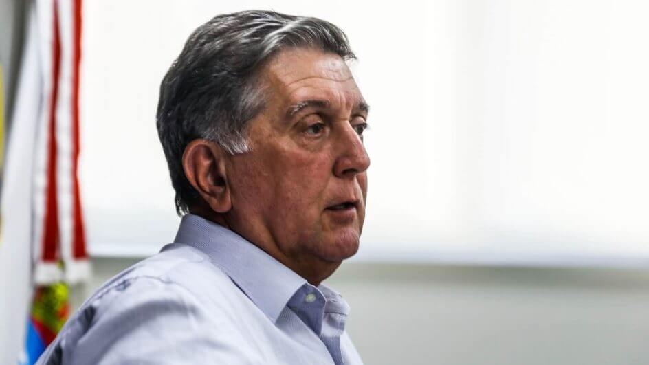 Topazio Neto (Tiago Ghizoni, Diário Catarinense)