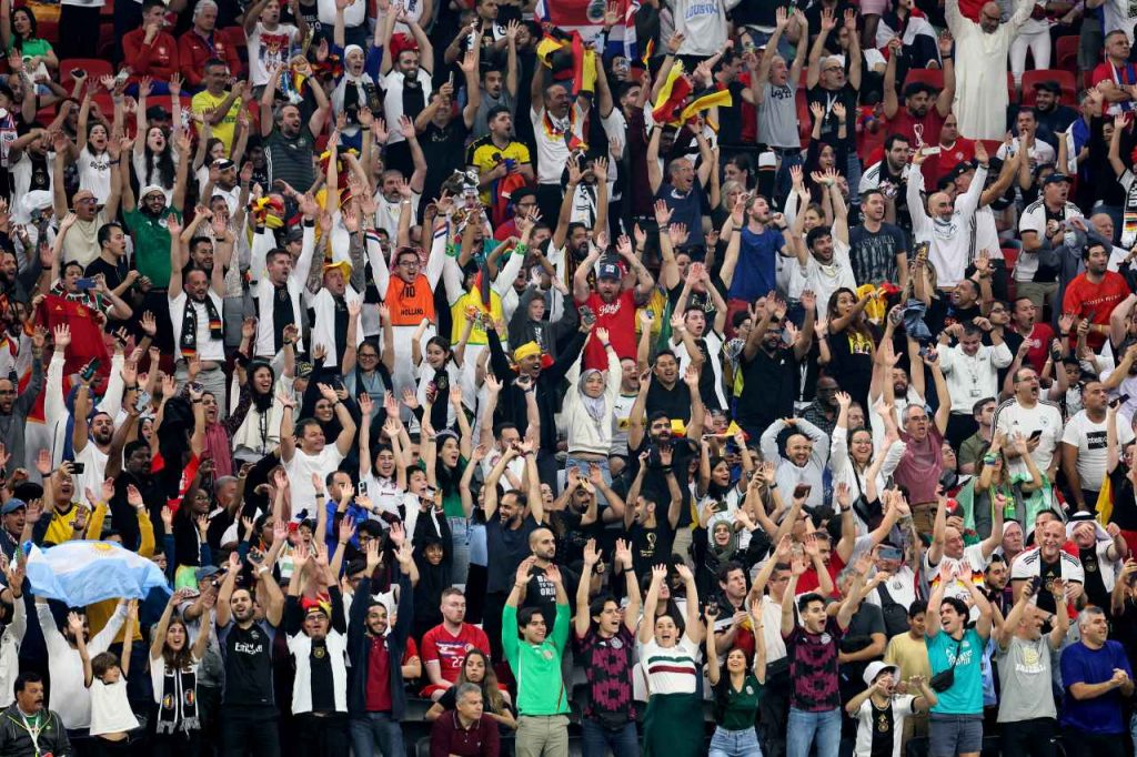 torcedores-diversas-culturas-copa-mundo-catar-2022