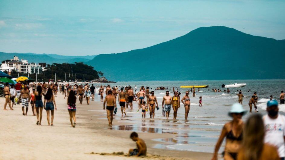 Florianópolis é a sétima cidade que mais depende do turismo