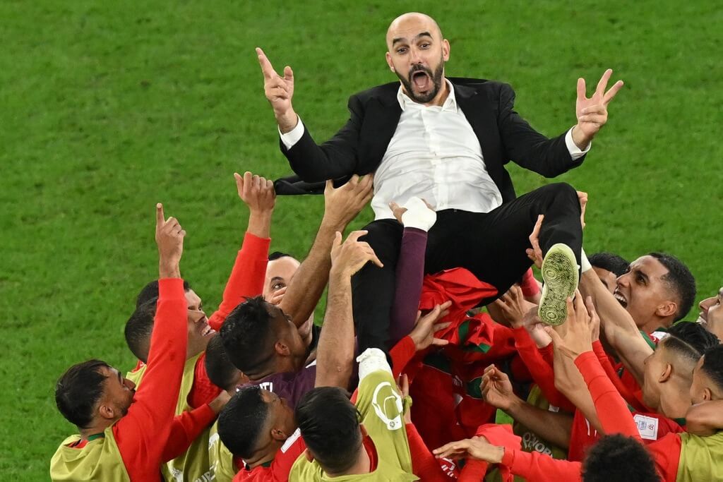 Walid Regragui é o primeiro técnico africano a se classificar as quartas de final de uma Copa do Mundo