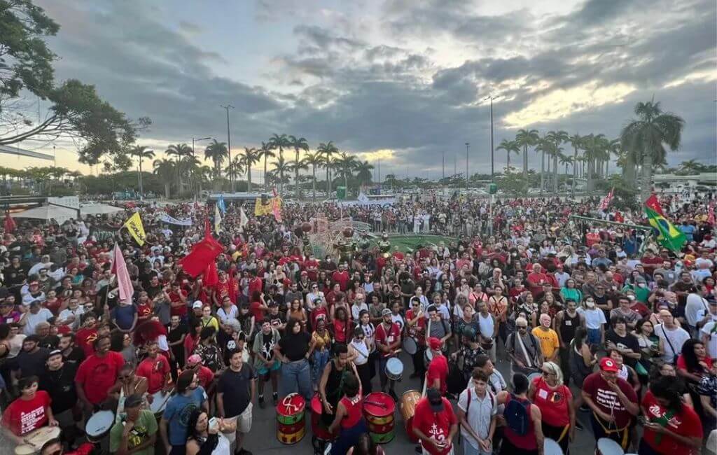 Manifestação democracia em Floripa