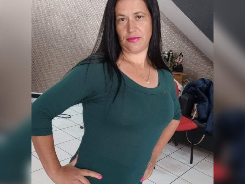 Lucimar de Góes Couto tinha 44 anos e foi atingida com pelo menos duas facadas