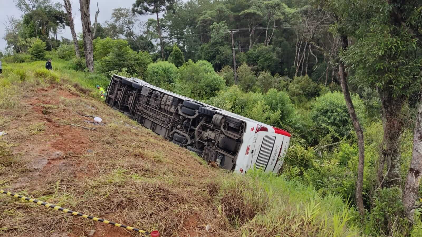 Acidente com ônibus no Paraná
