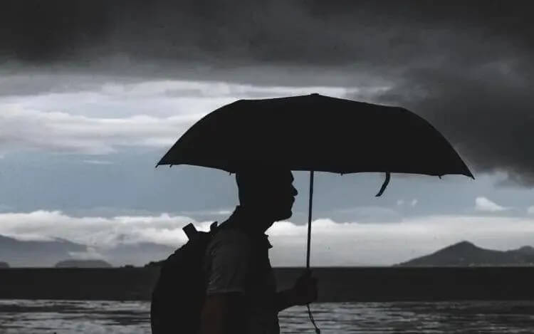 Alerta para chuva intensa vale até terça-feira (31)